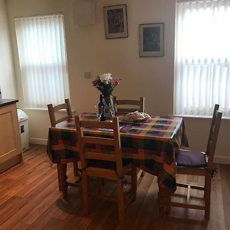 Great Offer 2 Bed Tenby Flat Free Parking Extérieur photo