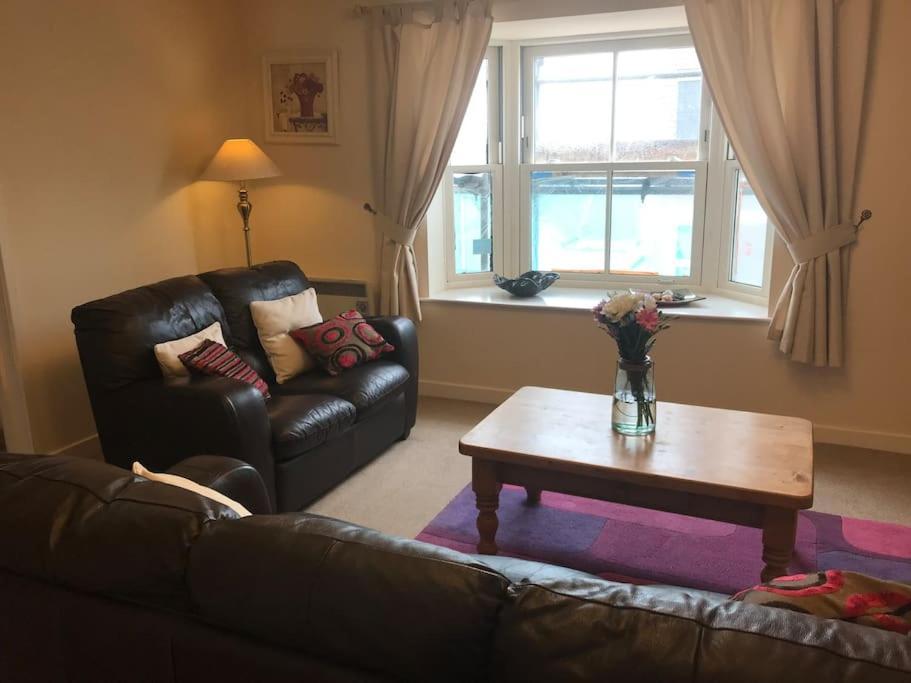 Great Offer 2 Bed Tenby Flat Free Parking Extérieur photo